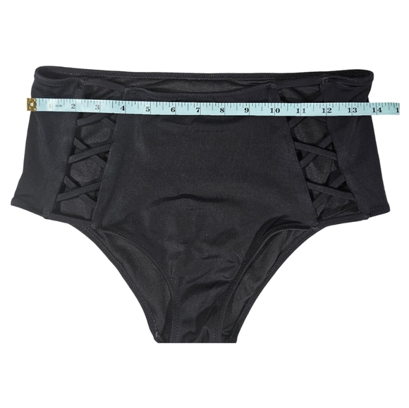 Shade & Shore High Waisted Bikini Bottem, Black, Size Medium - Picture 8 of 10